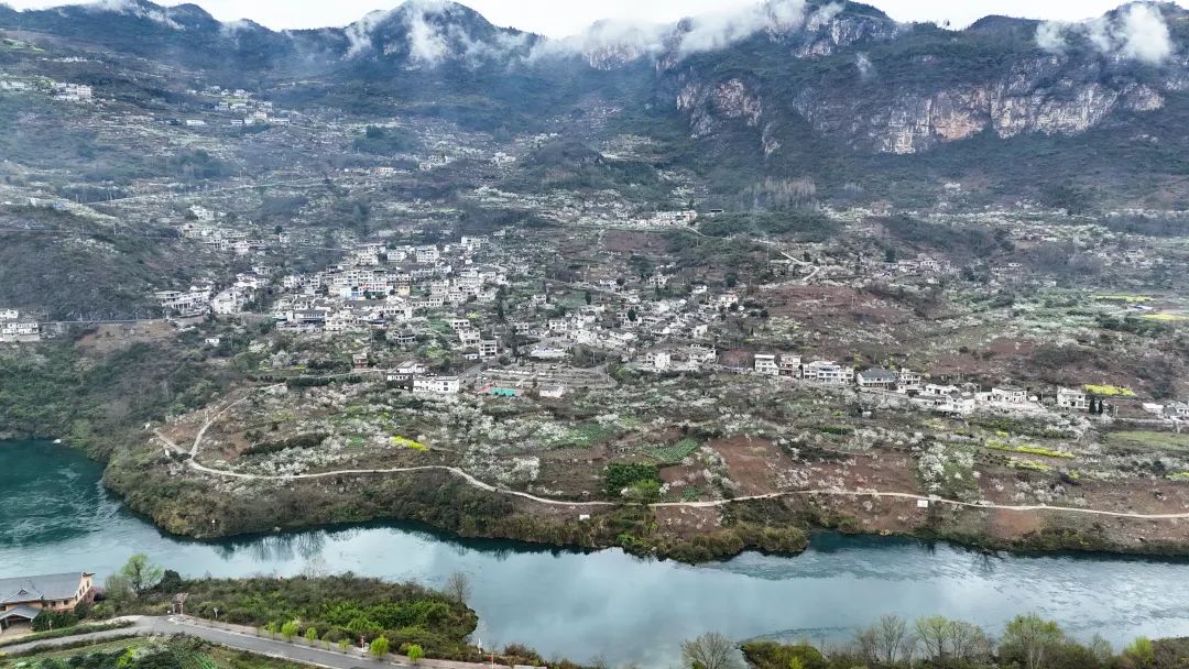 丘林村.jpg