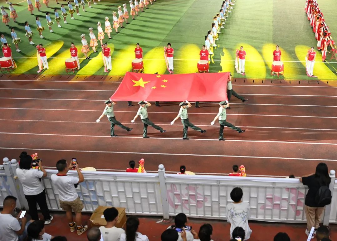 02.jpg