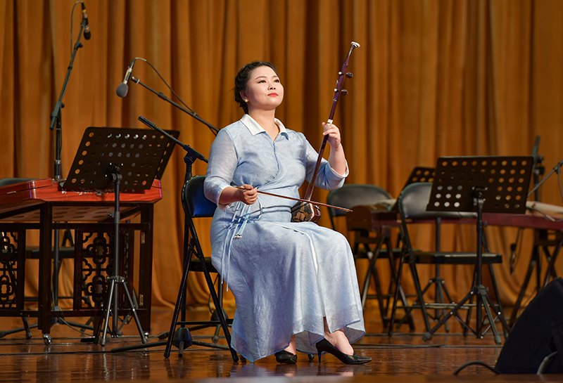 在音乐艺术中学党史淬党性—中央音乐学院副院长于红梅在黔西南州