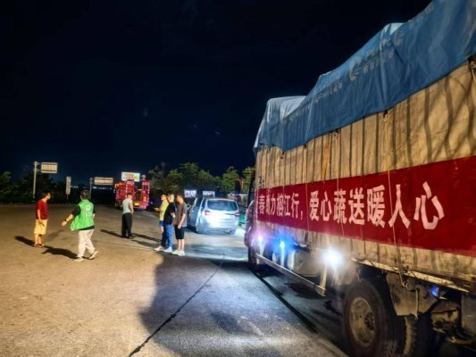 9a4aca6ef78cfb02a3a843c8b8d7131