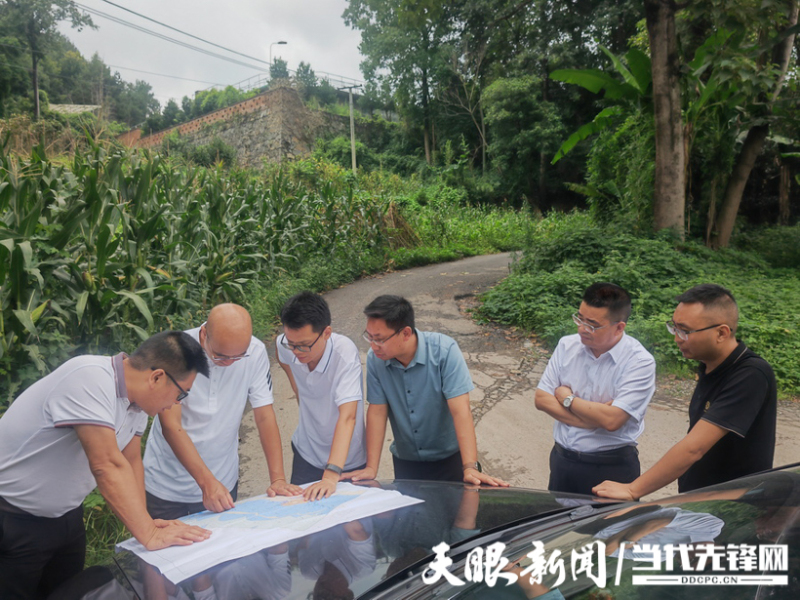 新利中国与贵州地矿114队共同推进“产学研用”合作 (2.jpg