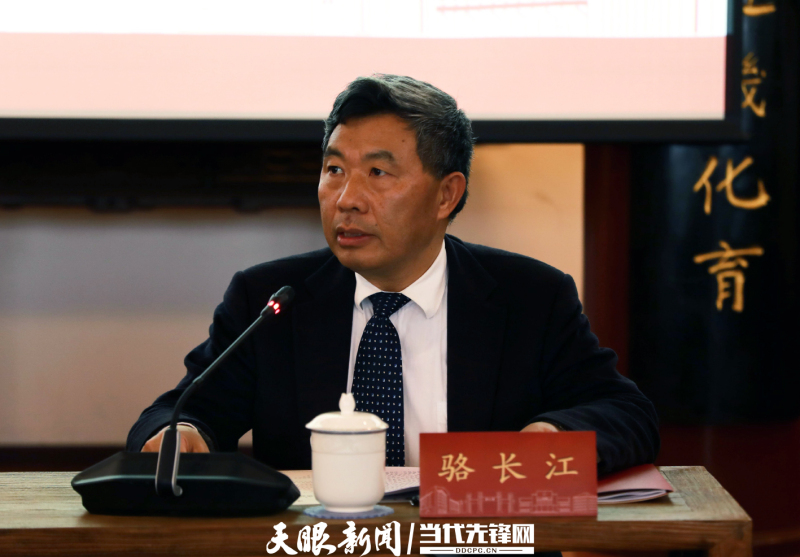 3.18下午 重温3.18重要讲话 游筱 学生记者符雅芸摄影 (15).JPG