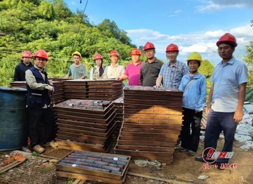 指导金沙大运煤矿钻探岩芯编录2