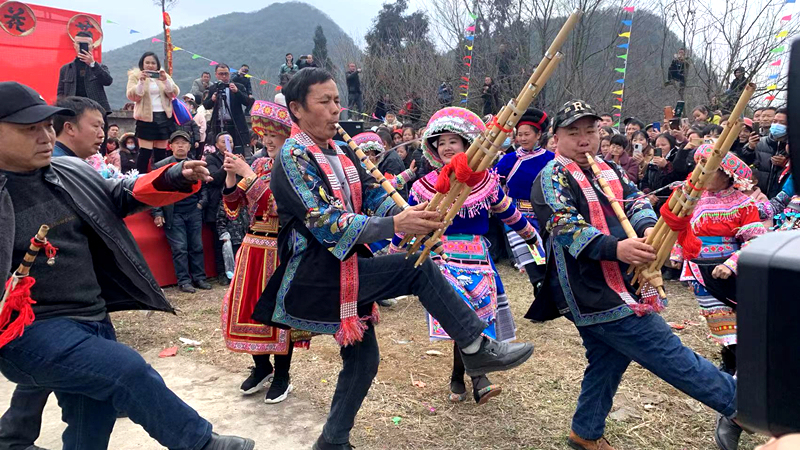 苗族跳花节图片图片